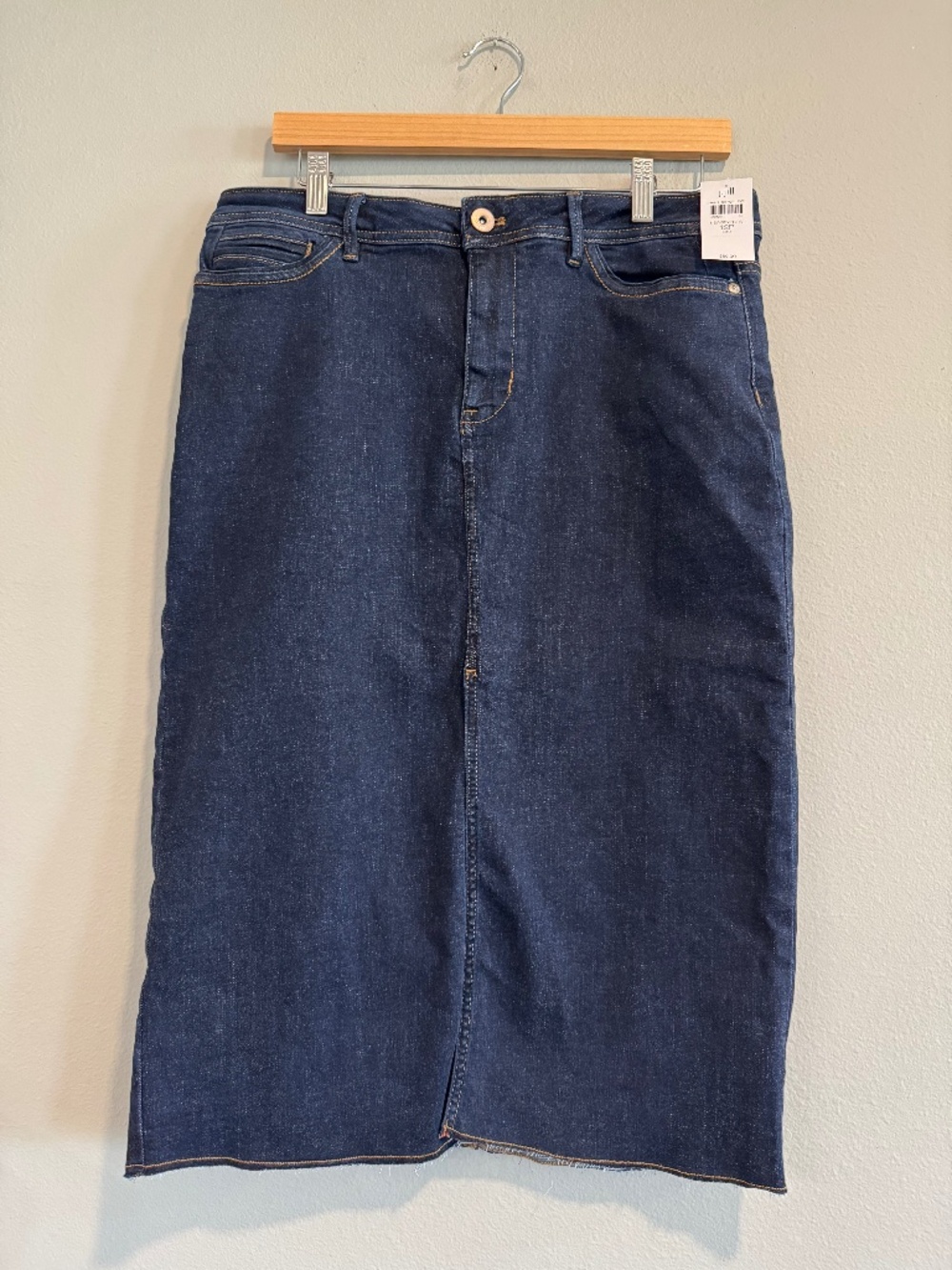 J.Jill Midi Denim Skirt Fray Hem Front Slit Chic 12Petite